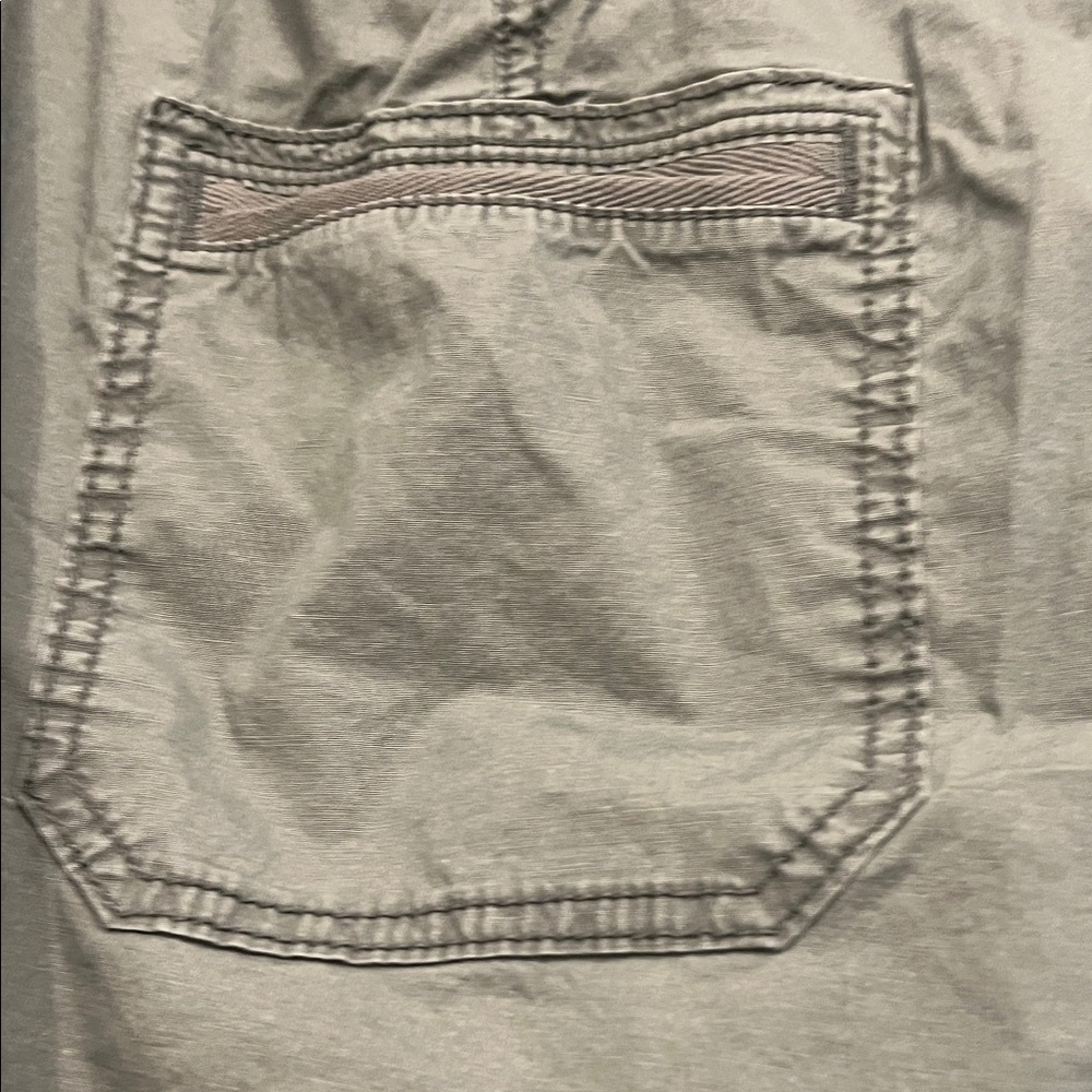 Chico's Olive Green Capris/Cropped - Picture 10 of 12
